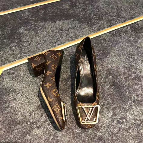 louis vuitton shoes women's heels